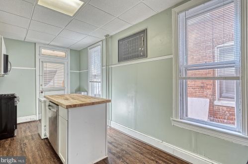 316 Hawthorne St, York PA  17404-3125 exterior