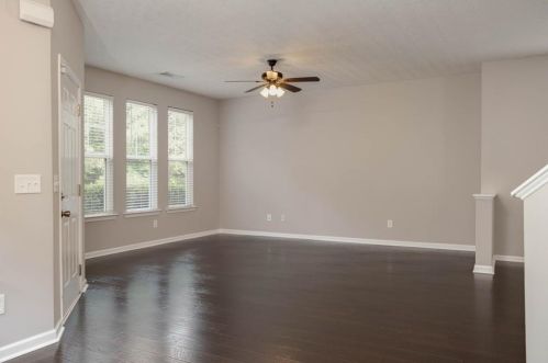 4697 High Point Ln, Atlanta GA  30349 exterior