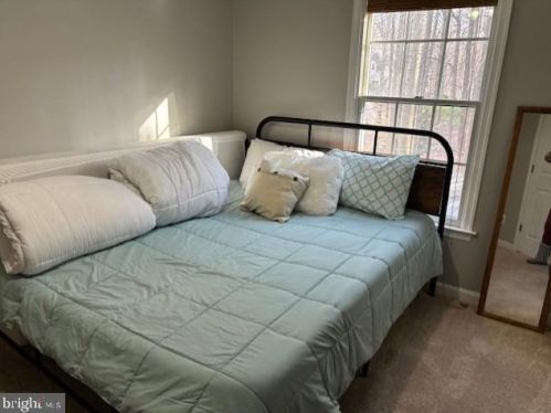 3909 Leaf Lawn Ln, Woodbridge VA  22192-4901 exterior