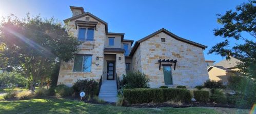 901 Crestone Stream Dr, Austin TX  78738-6983 exterior