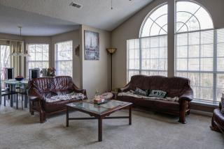807 Dunes Way, Alpharetta GA  30022-5379 exterior