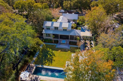 734 Pitt St, Mount Pleasant, SC 29464-5023