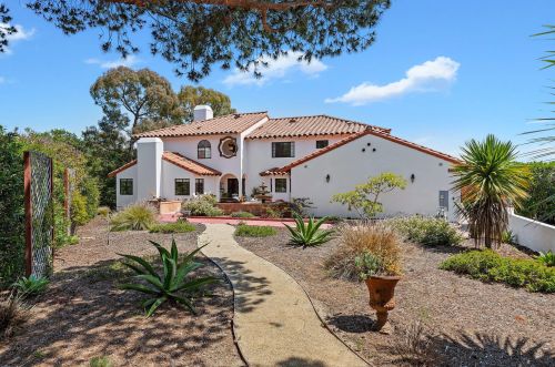 1002 La Senda, Santa Barbara, CA 93105-4512