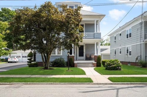 7 Nelson St, Providence, RI 02919-1428