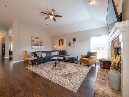 11105 Appletree Ln, Austin TX  78726-1340 exterior