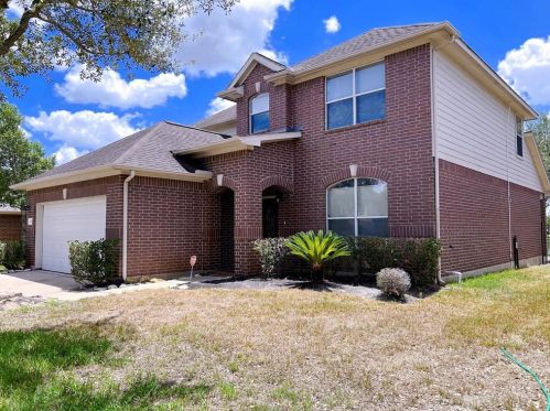 25811 Chapman Falls Dr, Richmond TX  77406-3974 exterior
