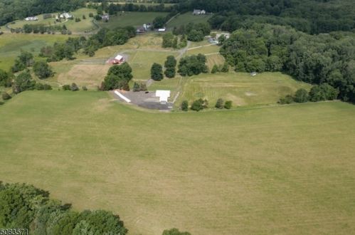 92 Beaver Run Rd, Lafayette, NJ 07848-3116