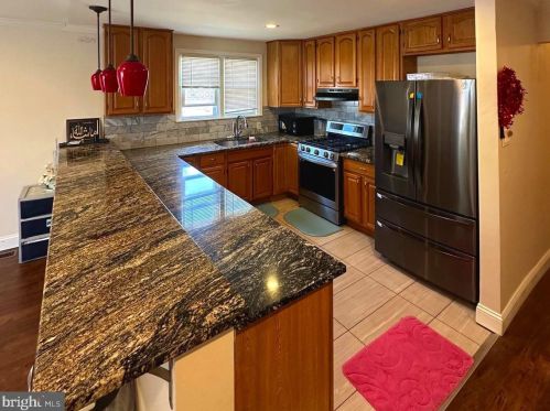 8603 Bustleton Ave, Philadelphia PA  19152-1205 exterior