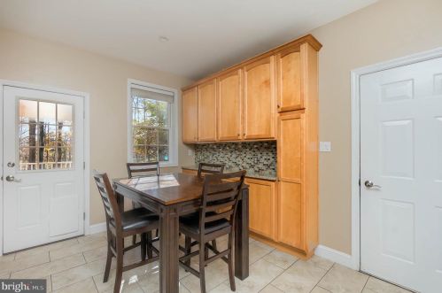 355 Mount Royal Ave, Aberdeen MD  21001-1946 exterior