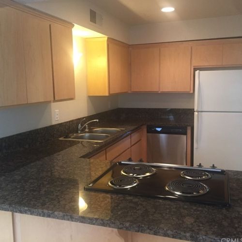 5 Klondike Ct, Chico, CA 95926-6516