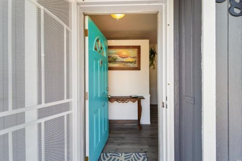 581 Della Ave, Willits, CA 95490-4616