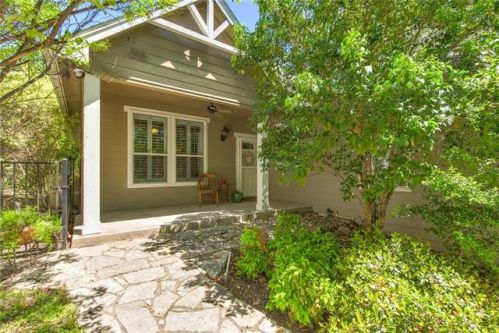 5332 Fairway Cir, Granbury, TX 76049-5185