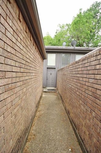 820 Clarissa Pl, Garland, TX 75040-5943