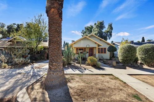 3892 Linwood Pl, Riverside CA  92506-1889 exterior