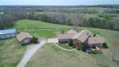 16830 Dennis Mitchell Rd, Garfield, AR 72732-9260