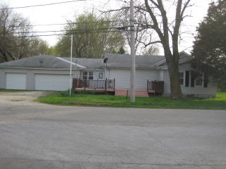 319 French St, Braidwood, IL 60408-2093