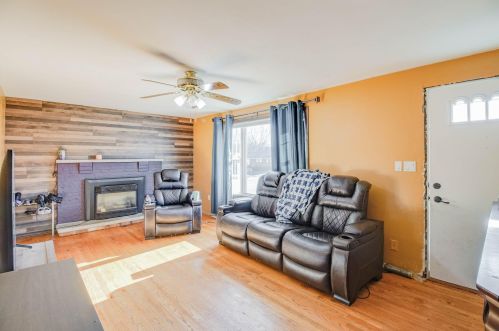 1306 Montego Dr, Springfield OH  45503-6223 exterior