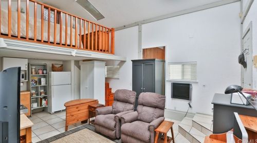 224 Western Ave, Glendale CA  91201-2830 exterior