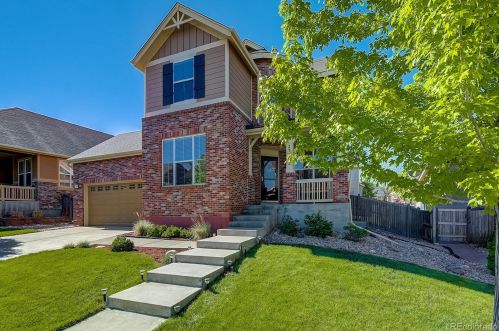 23782 Garden Dr, Denver, CO 80016-5811