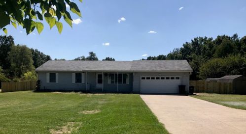 22438 County Road 104, Elkhart, IN 46514-8109