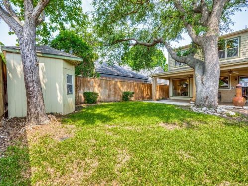 2139 Lavaca Trl, Carrollton TX 75010-4025 exterior