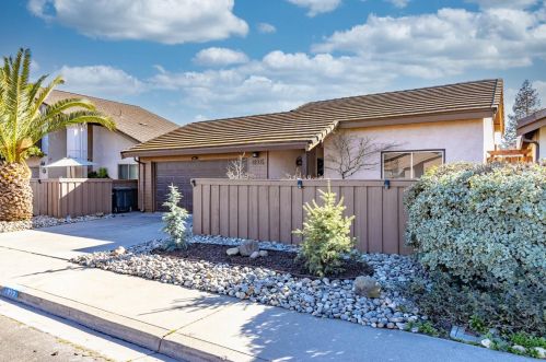 1932 Post Oak Dr, Modesto, CA 95354-1634