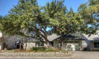 7016 Riverton Dr, Austin TX  78729-7833 exterior