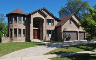 33 Webster Ln, Schaumburg, IL 60193-1134