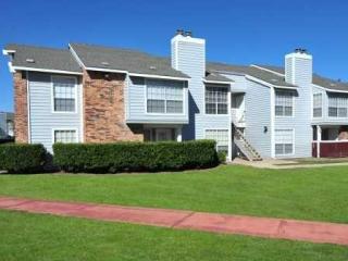 4622 Jupiter Rd, Garland TX  75044-5800 exterior