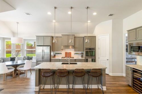 7734 Aria Loop, Austin TX  78736-2708 exterior