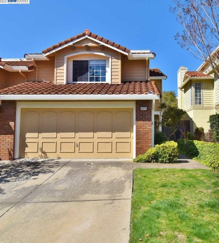 6676 Edgewood Way, Hayward, CA 94552-5212