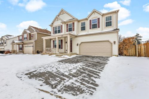 1074 Walker Ct, Antioch, IL 60002-6426