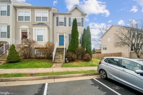 451 Ginkgo Ter, Leesburg, VA 20176-4028