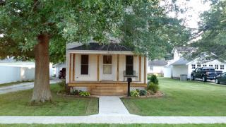 321 Locust St, Ulah, IL 61238-1122