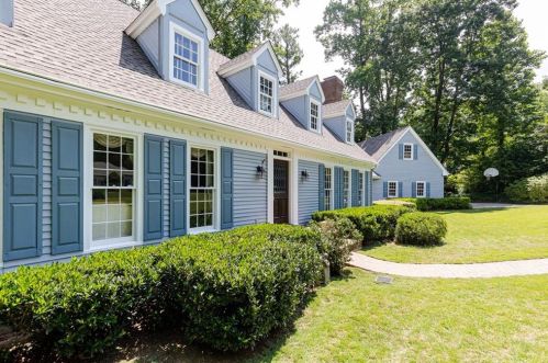 675 Fair Oaks Mnr, Atlanta GA  30327-4364 exterior