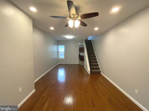 1515 9th St, Philadelphia, PA 19147-6426