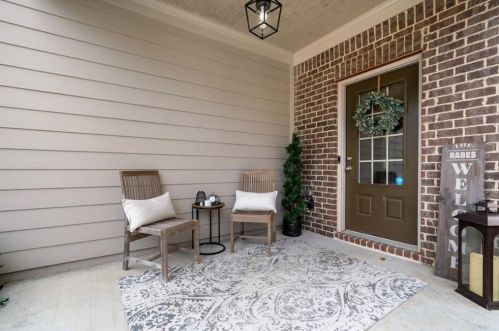 9019 Lexington Ct, Braselton, GA 30517-3470