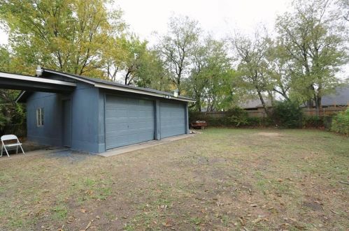 2113 Dillard St, Fort Worth TX  76105-4522 exterior