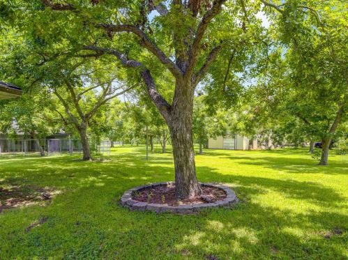 11801 H St, Morgans Point TX 77571-5802 exterior