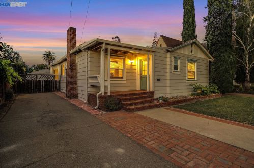 658 K St, Livermore, CA 94550-4519