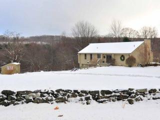 426 Morris Rd, Morris CT  06763-1012 exterior