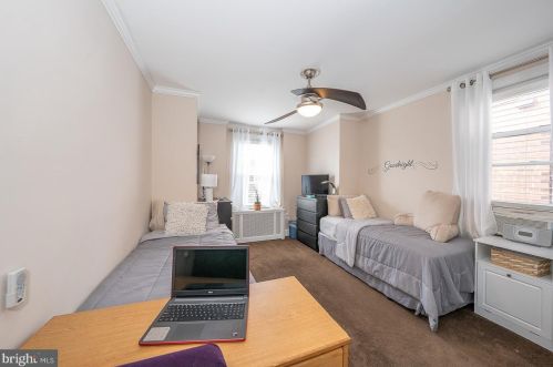 5726 12 St, Philadelphia PA 19141-4111 exterior