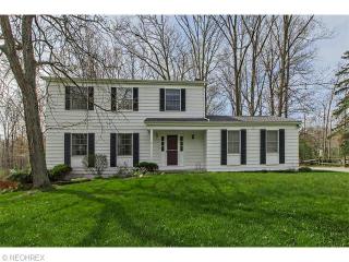 350 Chatham, Aurora OH  44202-8813 exterior