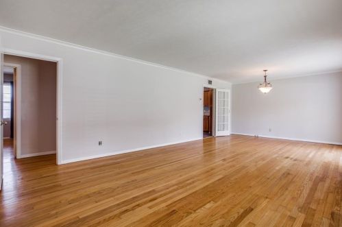 7026 Dalewood Ln, Dallas TX  75214-1809 exterior