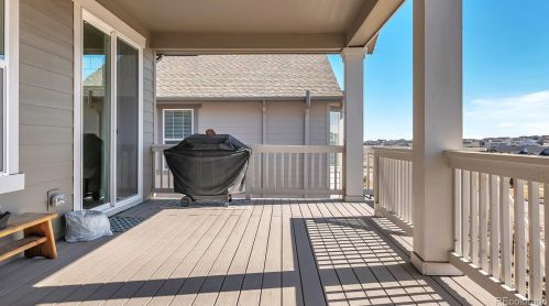 8870 Ukraine Ct, Denver CO  80016 exterior