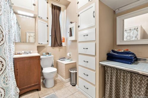 111 4 Ave, Denver CO 80203-4007 exterior