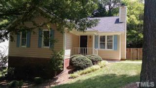 119 Rock Pointe Ln, Cary, NC 27513-2475