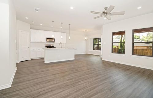 5111 Cowden St, Fort Worth TX  76114-1020 exterior