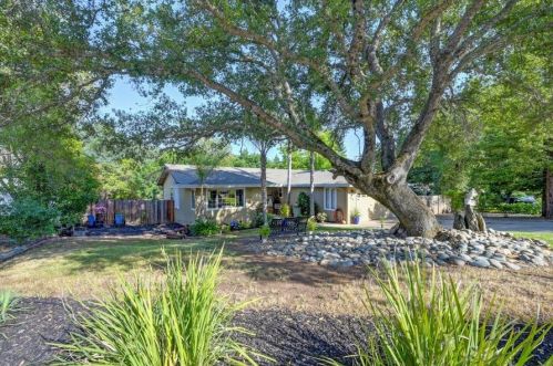 3199 Booth Ct, Folsom, CA 95762-4301