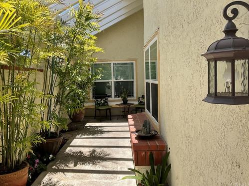 36 Sunlight, Irvine CA  92603-3724 exterior